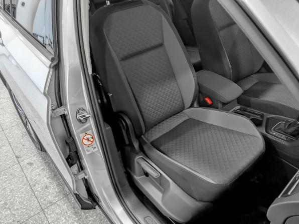 Volkswagen Tiguan II с пробегом 2019 года, цена 2 465 000 рублей, 64424 км, внедорожник, Автокод Объявления