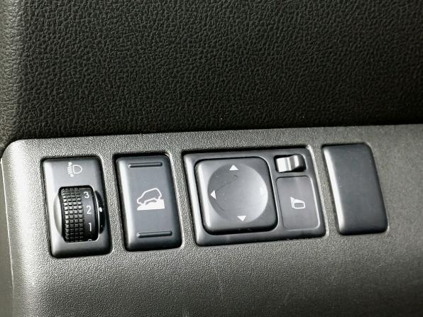 Nissan Pathfinder III Рестайлинг с пробегом 2011 года, цена 1 499 000 рублей, 264753 км, внедорожник, Автокод Объявления