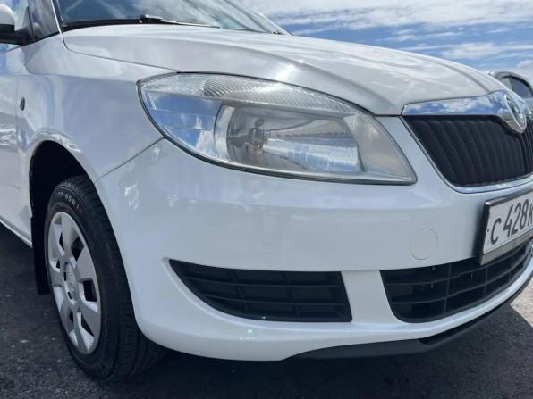 Skoda Fabia II Рестайлинг с пробегом 2012 года, цена 300 000 рублей, 191885 км, хэтчбек, Автокод Объявления