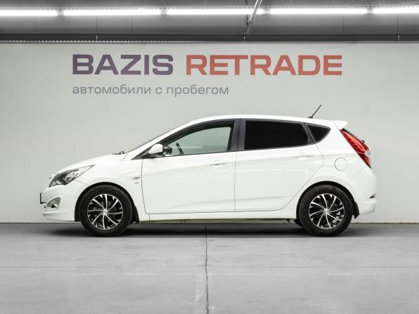 Hyundai Solaris I Рестайлинг с пробегом 2015 года, цена 940 000 рублей, 156799 км, хэтчбек, Автокод Объявления