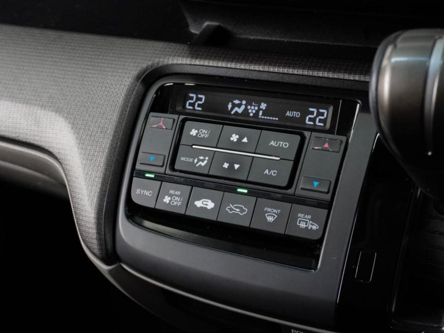 Honda Stepwgn V Рестайлинг Тюмень  - изображение 17