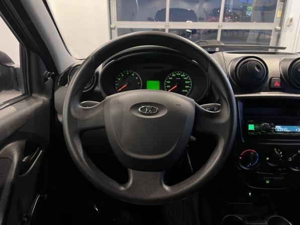 Lada (ВАЗ) Granta I с пробегом 2014 года, цена 300 000 рублей, 108445 км, седан, Автокод Объявления