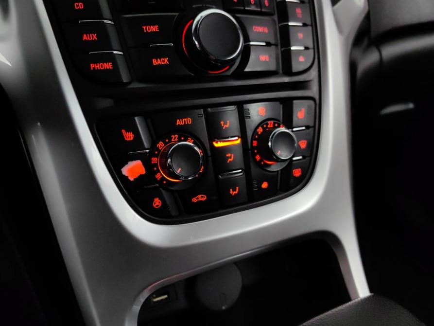 Opel Astra J Рестайлинг Подольск  - изображение 15