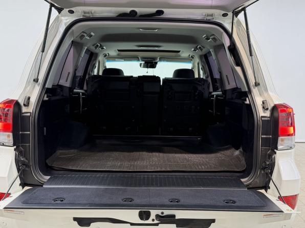 Toyota Land Cruiser 200 Series Рестайлинг 2 с пробегом 2018 года, цена 6 780 000 рублей, 219281 км, внедорожник, Автокод Объявления