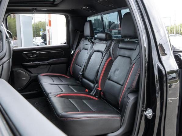 Ram 1500 V Рестайлинг с пробегом 2025 года, цена 9 800 000 рублей, 1572 км, offers.body_type.unknown, Автокод Объявления