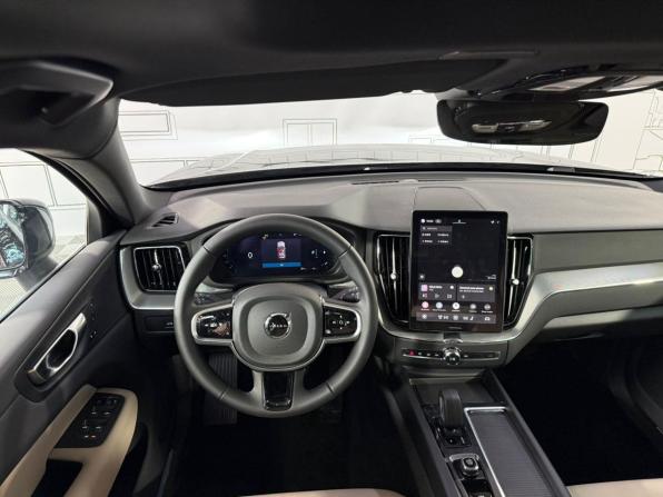 Volvo XC60 II Рестайлинг 2 с пробегом 2025 года, цена 6 350 000 рублей, 20 км, внедорожник, Автокод Объявления