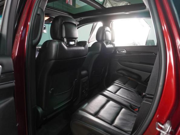 Jeep Grand Cherokee IV (WK2) Рестайлинг с пробегом 2018 года, цена 2 849 000 рублей, 105021 км, внедорожник, Автокод Объявления