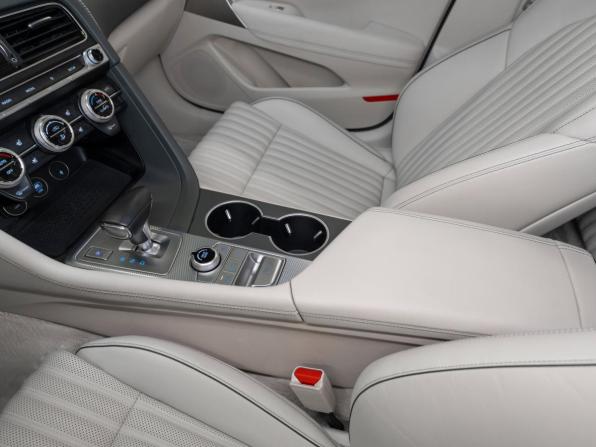 Genesis G70 I Рестайлинг с пробегом 2022 года, цена 3 950 000 рублей, 23113 км, универсал, Автокод Объявления