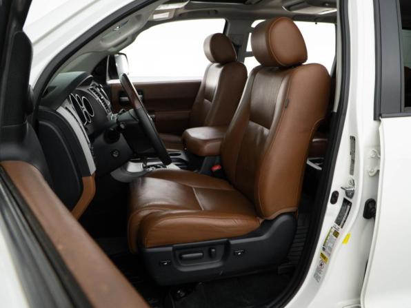 Toyota Sequoia II с пробегом 2012 года, цена 3 946 900 рублей, 160934 км, внедорожник, Автокод Объявления