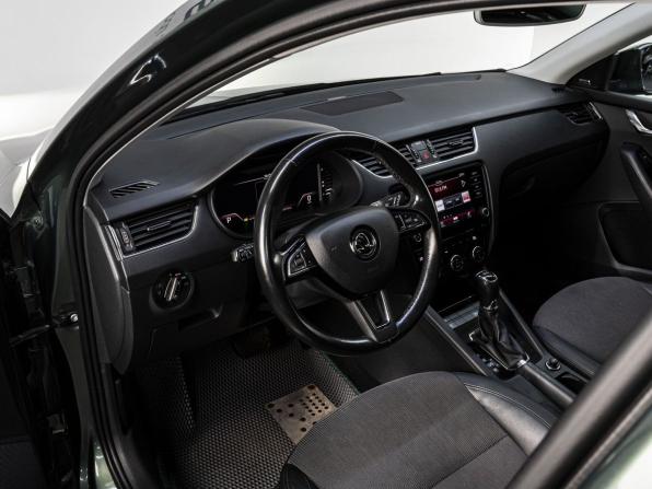 Skoda Octavia III (A7) Рестайлинг с пробегом 2020 года, цена 2 350 000 рублей, 125163 км, лифтбек, Автокод Объявления