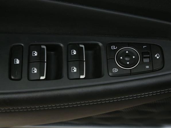 Hyundai Santa Fe IV Рестайлинг с пробегом 2022 года, цена 3 550 000 рублей, 85500 км, внедорожник, Автокод Объявления