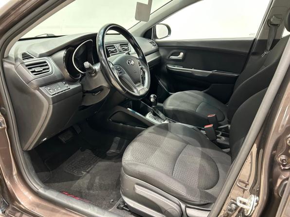 Kia Rio III Рестайлинг с пробегом 2016 года, цена 1 149 000 рублей, 108013 км, седан, Автокод Объявления