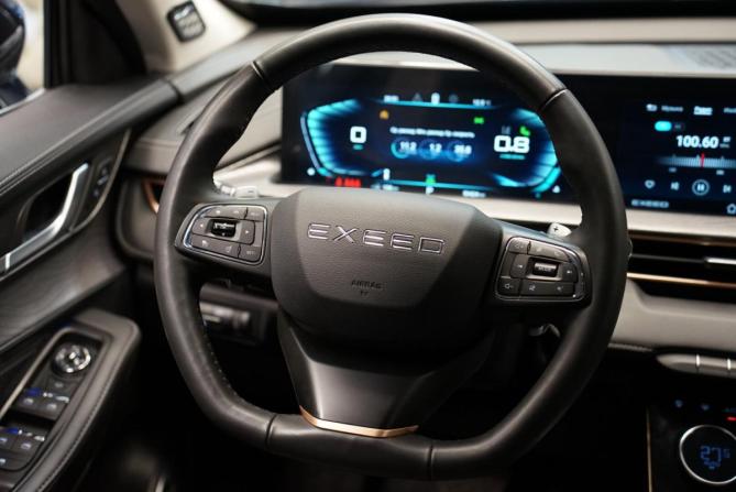 Exeed LX I Рестайлинг с пробегом 2023 года, цена 2 245 000 рублей, 50288 км, внедорожник, Автокод Объявления