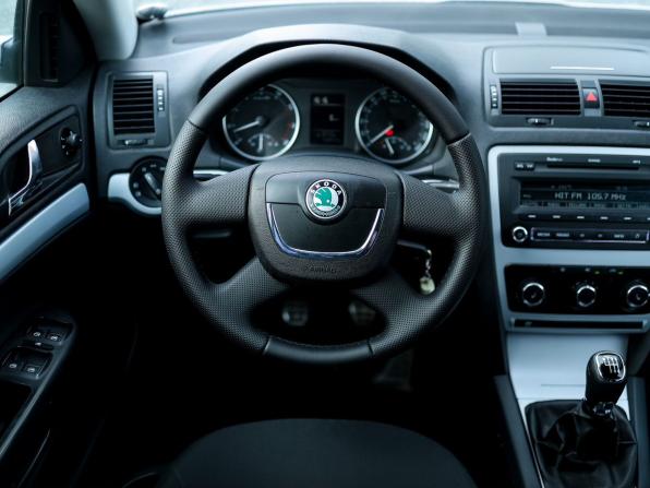 Skoda Octavia II (A5) Рестайлинг с пробегом 2010 года, цена 799 000 рублей, 152700 км, лифтбек, Автокод Объявления