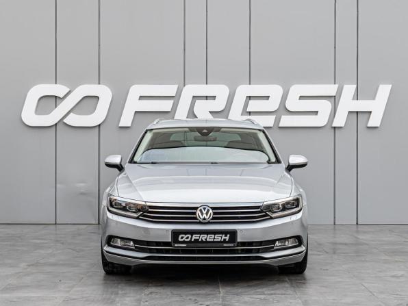 Volkswagen Passat B8 с пробегом 2018 года, цена 1 959 000 рублей, 167319 км, универсал, Автокод Объявления
