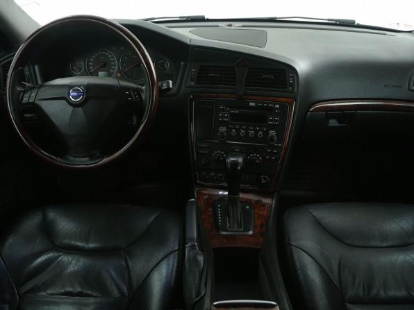 Volvo S60 I Рестайлинг с пробегом 2005 года, цена 591 000 рублей, 245500 км, седан, Автокод Объявления