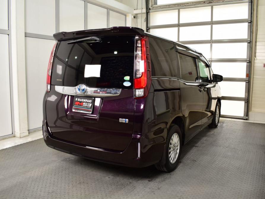 Toyota Noah III (R80) Кемерово  - изображение 7