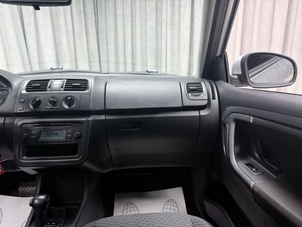 Skoda Fabia II Рестайлинг с пробегом 2012 года, цена 629 000 рублей, 152000 км, хэтчбек, Автокод Объявления