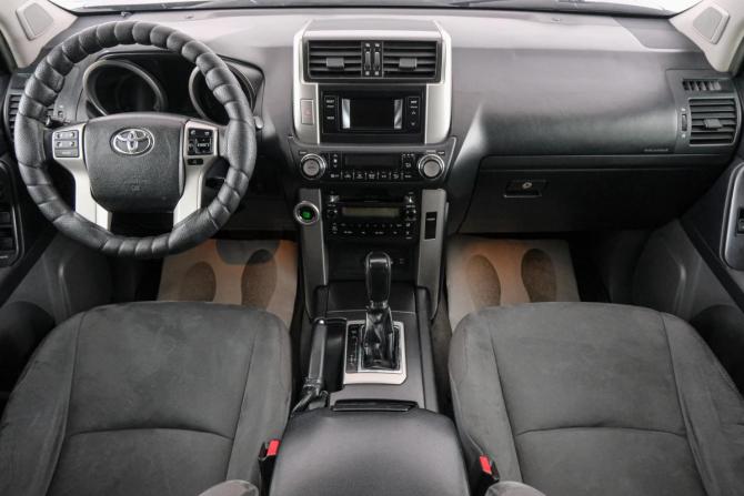 Toyota Land Cruiser Prado 150 Series с пробегом 2012 года, цена 3 049 000 рублей, 239700 км, внедорожник, Автокод Объявления