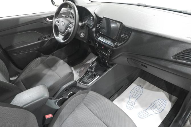 Hyundai Solaris II Рестайлинг с пробегом 2021 года, цена 1 669 000 рублей, 89000 км, седан, Автокод Объявления