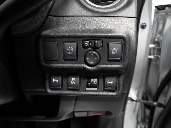 Nissan Note II Рестайлинг с пробегом 2019 года, цена 1 095 000 рублей, 115200 км, хэтчбек, Автокод Объявления