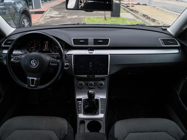 Volkswagen Passat B7 с пробегом 2012 года, цена 727 000 рублей, 248541 км, седан, Автокод Объявления