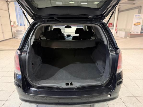 Opel Astra H Рестайлинг с пробегом 2014 года, цена 589 000 рублей, 243000 км, универсал, Автокод Объявления