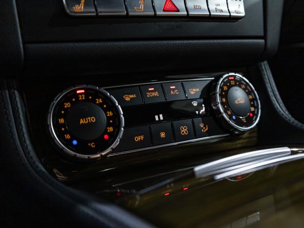 Mercedes-Benz CLS II (C218) Рестайлинг с пробегом 2015 года, цена 3 249 700 рублей, 89735 км, универсал, Автокод Объявления