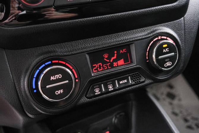 Kia Rio III с пробегом 2012 года, цена 1 029 000 рублей, 60700 км, седан, Автокод Объявления