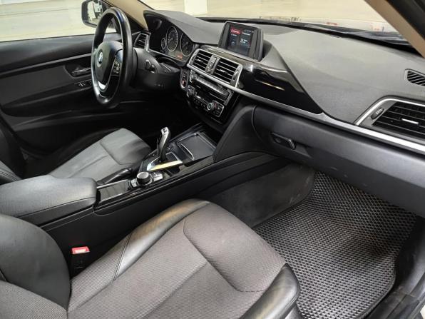 BMW 3 серии VI (F3x) Рестайлинг с пробегом 2017 года, цена 1 525 000 рублей, 200694 км, седан, Автокод Объявления