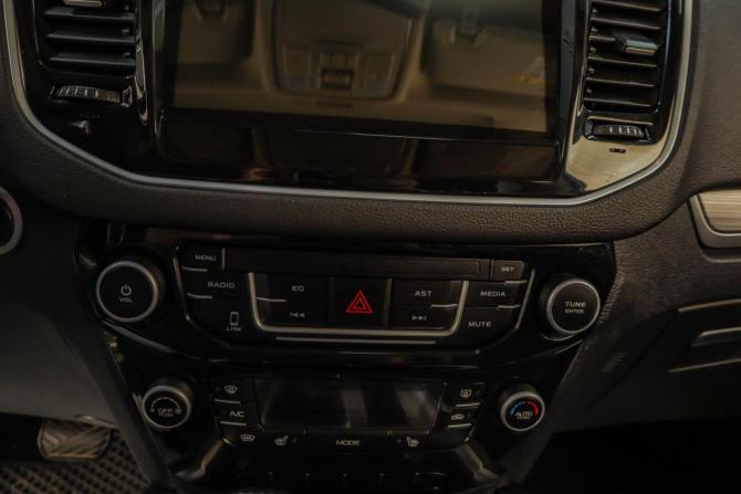 Geely Emgrand X7 I Рестайлинг 2 с пробегом 2019 года, цена 1 359 000 рублей, 99800 км, внедорожник, Автокод Объявления