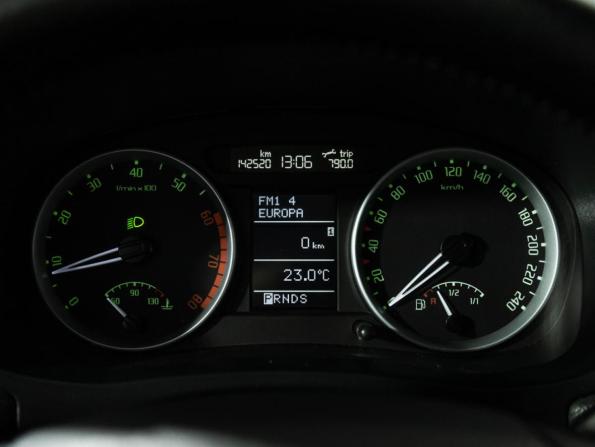 Skoda Fabia II с пробегом 2008 года, цена 579 585 рублей, 142518 км, хэтчбек, Автокод Объявления