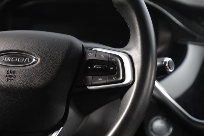 Omoda S5 с пробегом 2023 года, цена 1 299 000 рублей, 61806 км, седан, Автокод Объявления