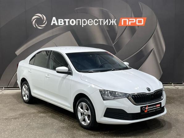 Skoda Rapid II с пробегом 2021 года, цена 1 070 000 рублей, 330116 км, лифтбек, Автокод Объявления