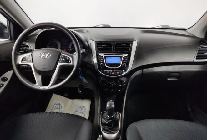 Hyundai Solaris I с пробегом 2014 года, цена 831 600 рублей, 109642 км, седан, Автокод Объявления