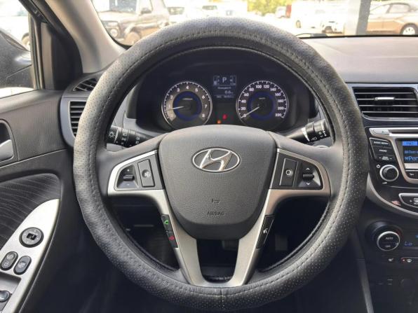 Hyundai Solaris I Рестайлинг с пробегом 2016 года, цена 1 280 000 рублей, 96761 км, седан, Автокод Объявления