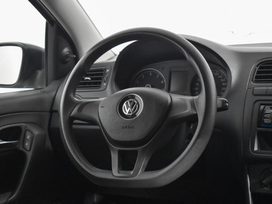 Volkswagen Polo V Рестайлинг Санкт-Петербург  - изображение 15