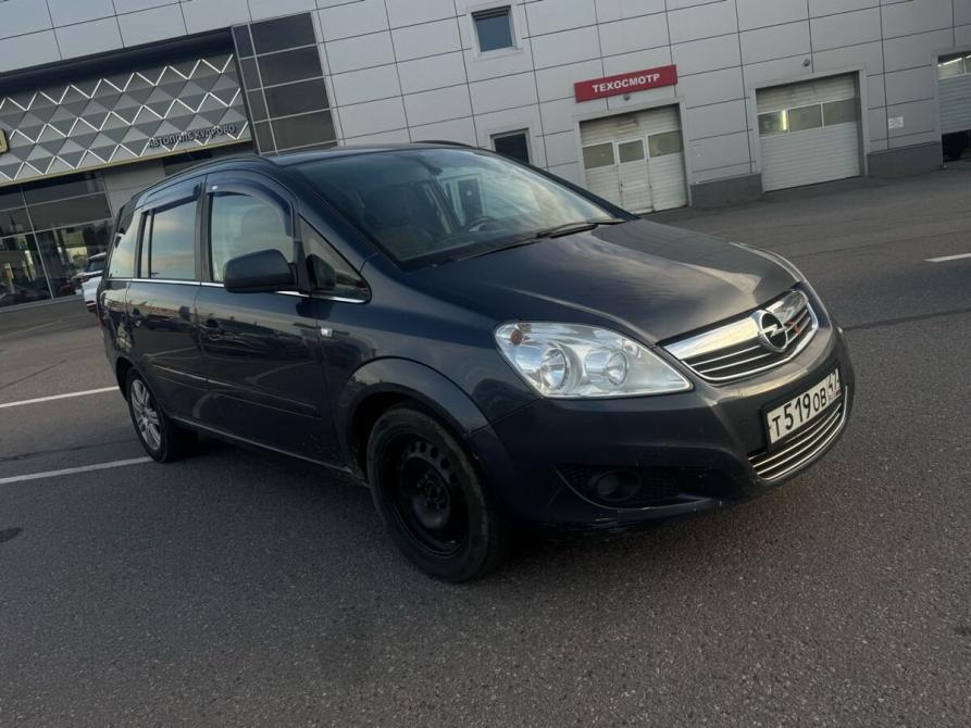Opel Zafira B Рестайлинг Санкт-Петербург  - изображение 2