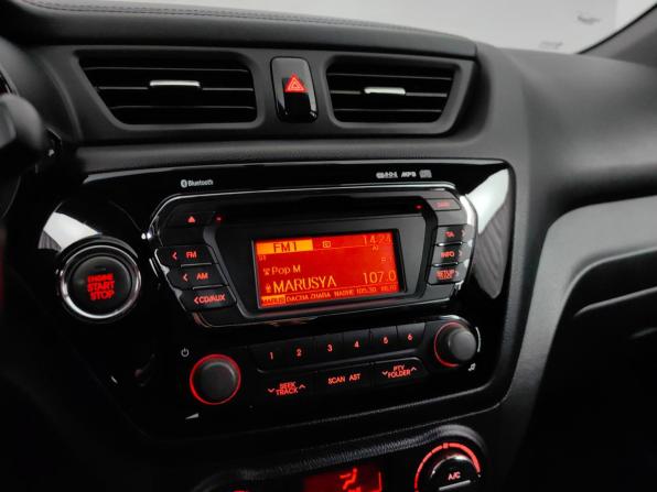 Kia Rio III с пробегом 2012 года, цена 828 000 рублей, 80000 км, хэтчбек, Автокод Объявления
