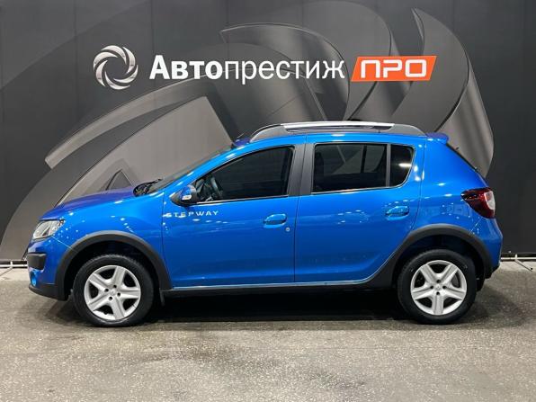 Renault Sandero II с пробегом 2016 года, цена 944 000 рублей, 63500 км, хэтчбек, Автокод Объявления