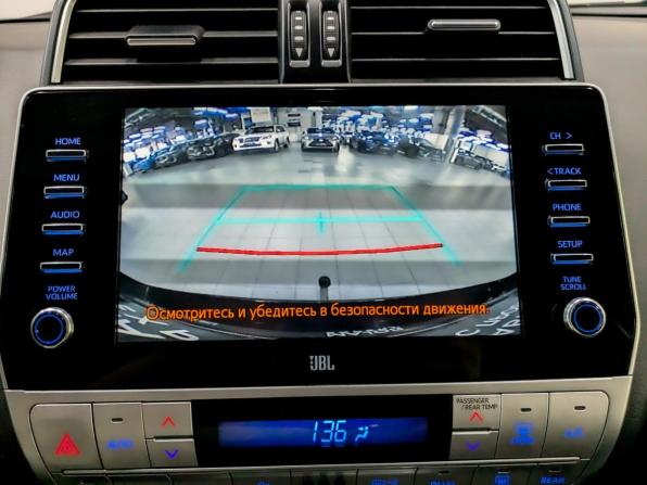 Toyota Land Cruiser Prado 150 Series Рестайлинг 2 с пробегом 2022 года, цена 7 300 000 рублей, 68165 км, внедорожник, Автокод Объявления