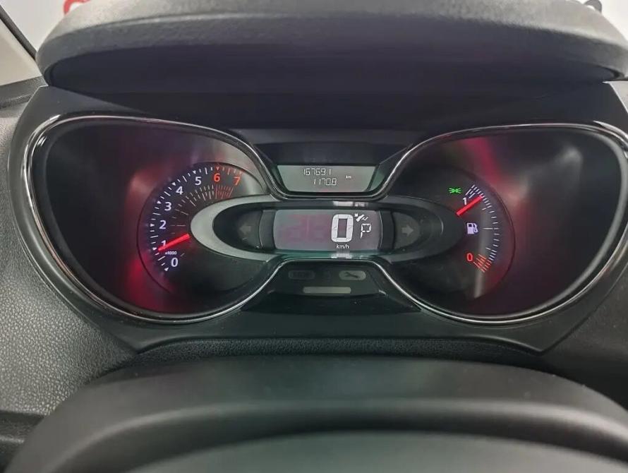 Renault Kaptur I Санкт-Петербург  - изображение 14