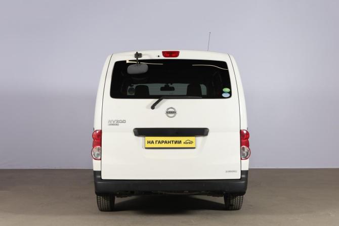 Nissan NV200 с пробегом 2016 года, цена 1 629 000 рублей, 154400 км, минивэн, Автокод Объявления