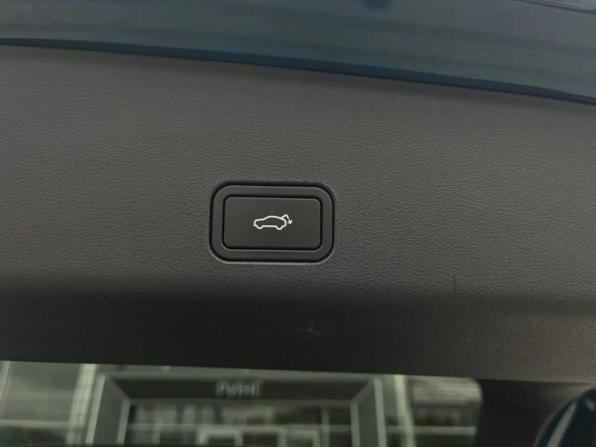 Geely Monjaro I с пробегом 2023 года, цена 3 500 000 рублей, 34681 км, внедорожник, Автокод Объявления
