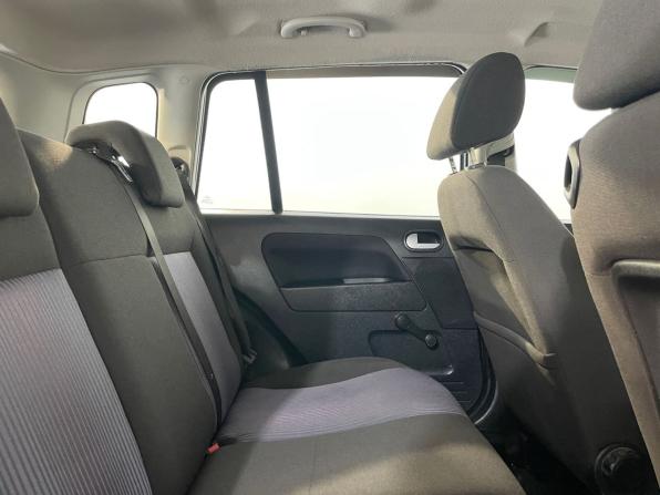 Ford Fusion I Рестайлинг с пробегом 2007 года, цена 459 900 рублей, 198024 км, хэтчбек, Автокод Объявления