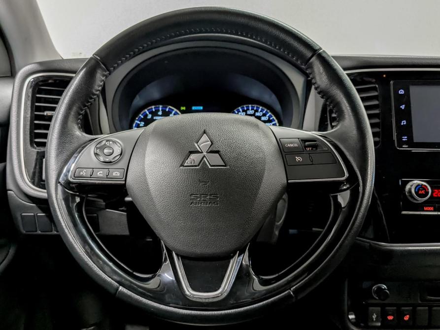 Mitsubishi Outlander III Рестайлинг 3 Санкт-Петербург  - изображение 22
