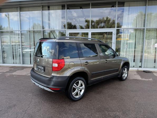 Skoda Yeti I с пробегом 2011 года, цена 650 000 рублей, 207111 км, внедорожник, Автокод Объявления