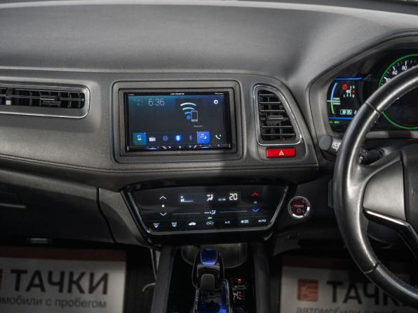 Honda Vezel I с пробегом 2014 года, цена 1 550 000 рублей, 72573 км, внедорожник, Автокод Объявления