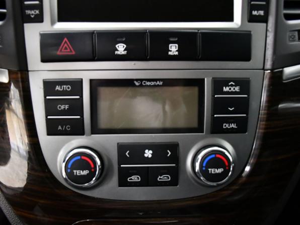 Hyundai Santa Fe II Рестайлинг с пробегом 2011 года, цена 1 237 000 рублей, 280595 км, внедорожник, Автокод Объявления