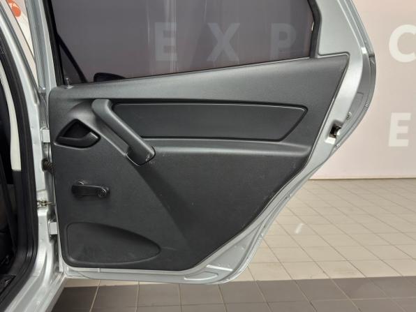 Lada (ВАЗ) Granta I с пробегом 2015 года, цена 299 000 рублей, 184000 км, лифтбек, Автокод Объявления